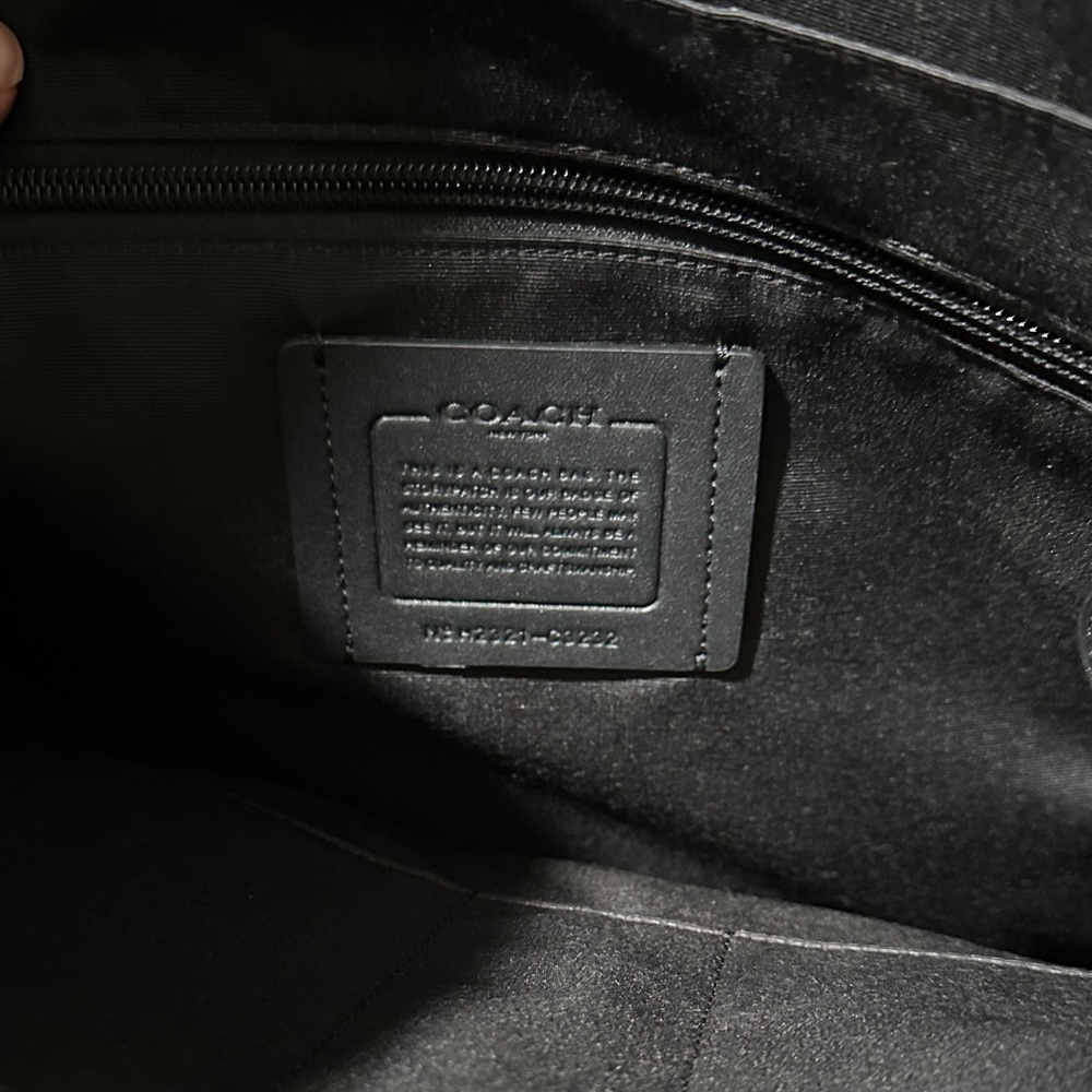 Coach Graham Structured Tote - Picture 4 of 6